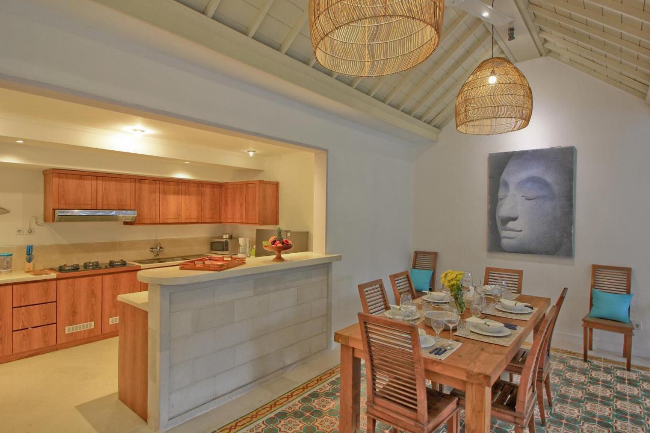 Uma Lima Villa Batu Belig - Close To The Beach Чангу Экстерьер фото