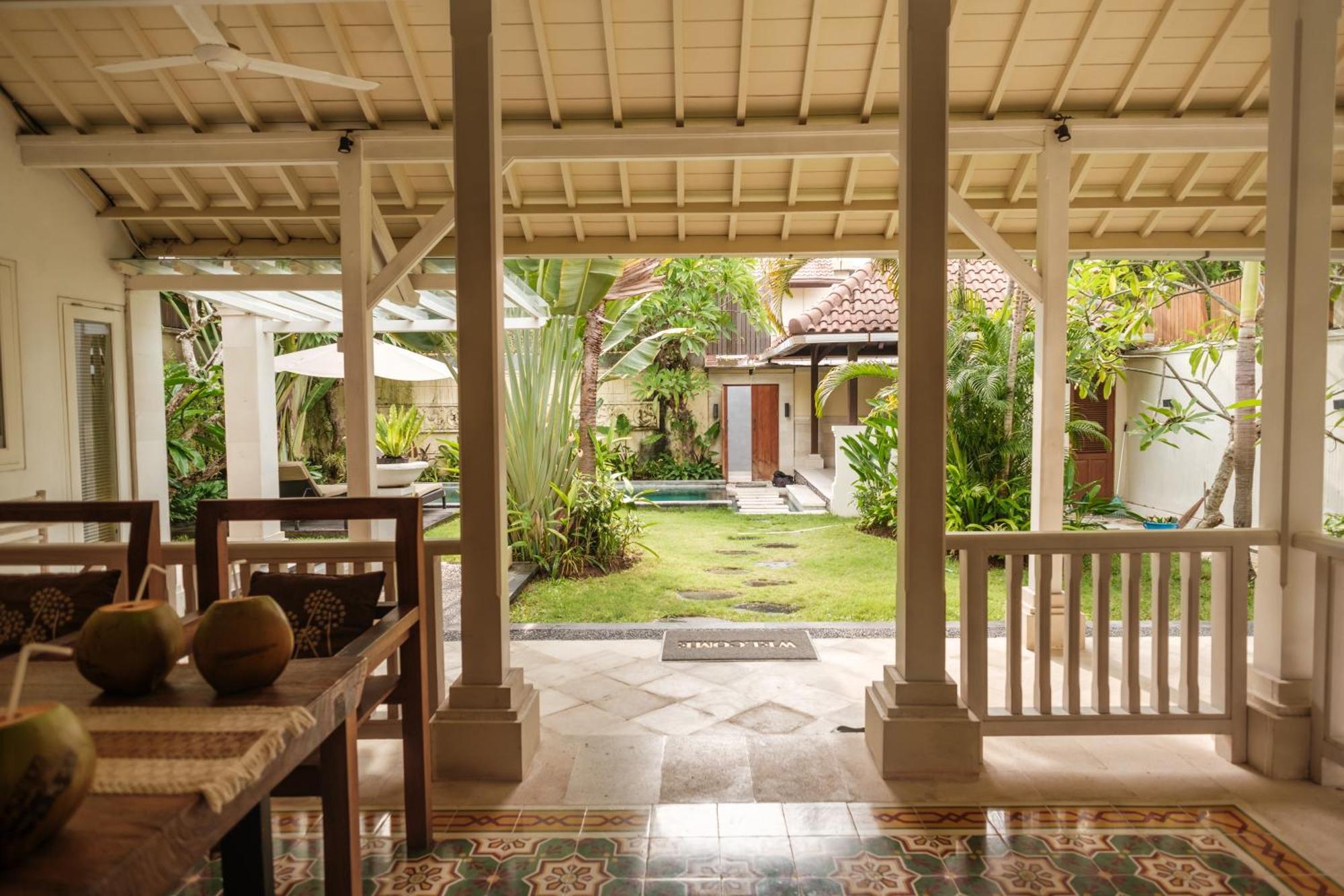 Uma Lima Villa Batu Belig - Close To The Beach Чангу Экстерьер фото