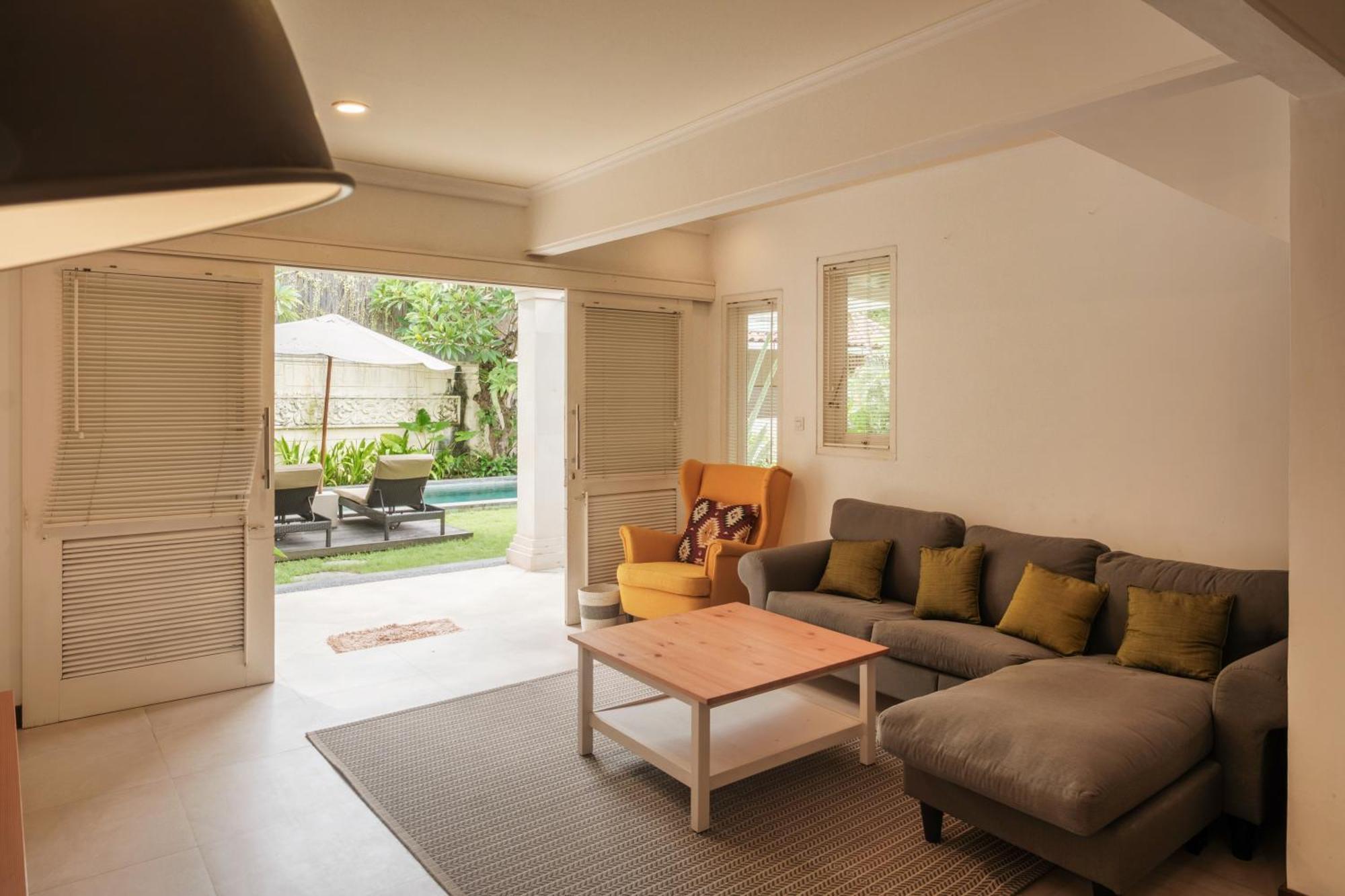 Uma Lima Villa Batu Belig - Close To The Beach Чангу Экстерьер фото